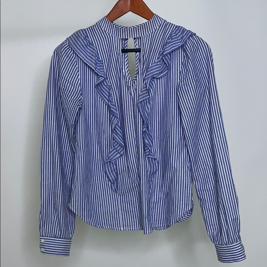 Pretty Button Down Top